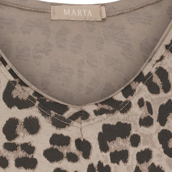 Marta Harper Tee - Beige Leo
