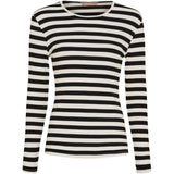 Marta Begonia LS Tee - Black