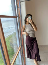 Neo Noir Bovary Skirt - Burgundy