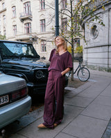 Neo Noir Emmett Heavy Sateen Pants - Burgundy