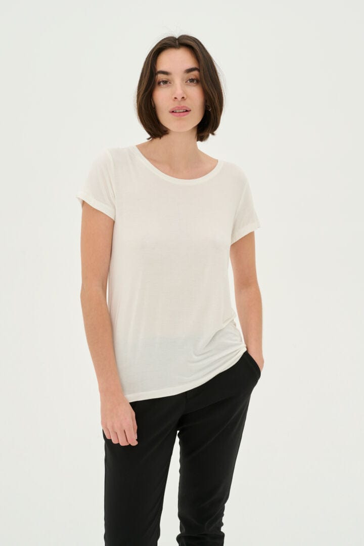 Culture Poppy T-shirt - Spring Gardenia