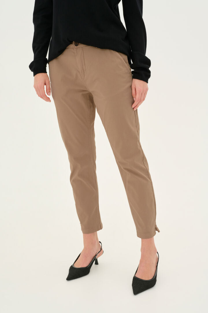 Cultue Brita Cropped Pants - Dune