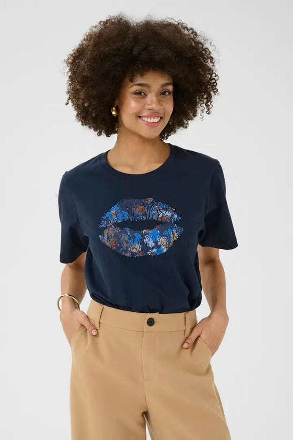 Culture Gab Amora T-shirt - Salute