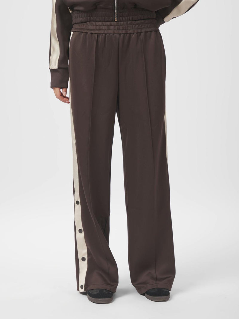 Neo Noir Puggy Track Suit Pants - Dark Brown
