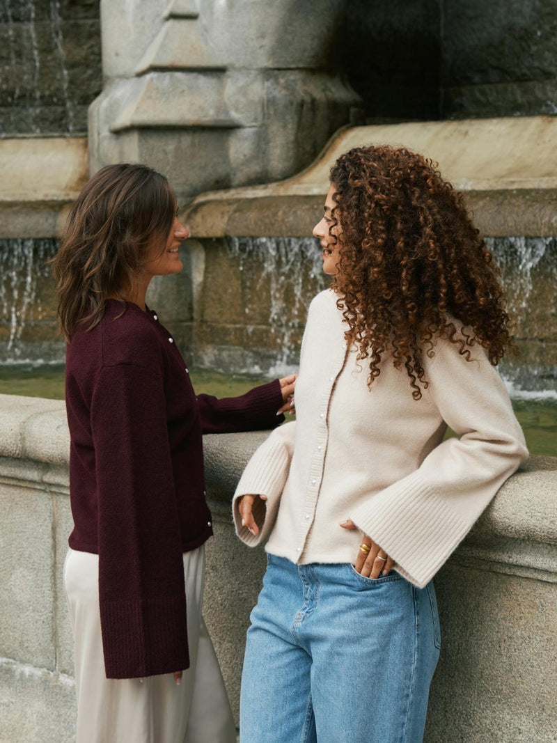 Neo Noir Mixie Knit Cardigan - Ivory
