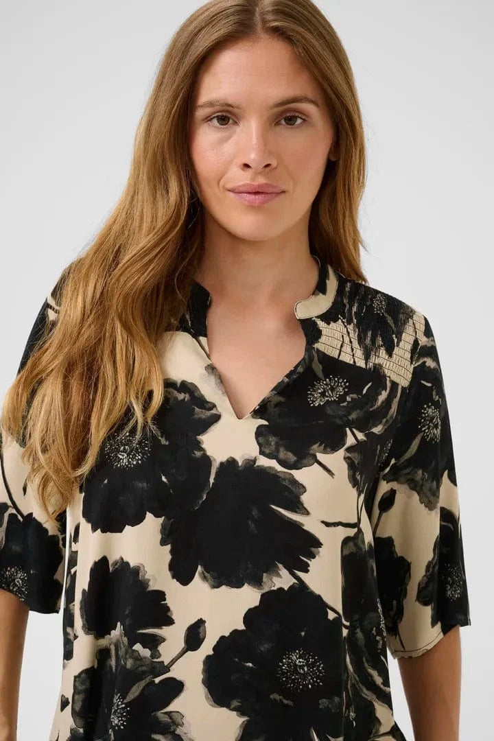 Culture Rachel Elitha SS Blouse - Black/Off White Flower