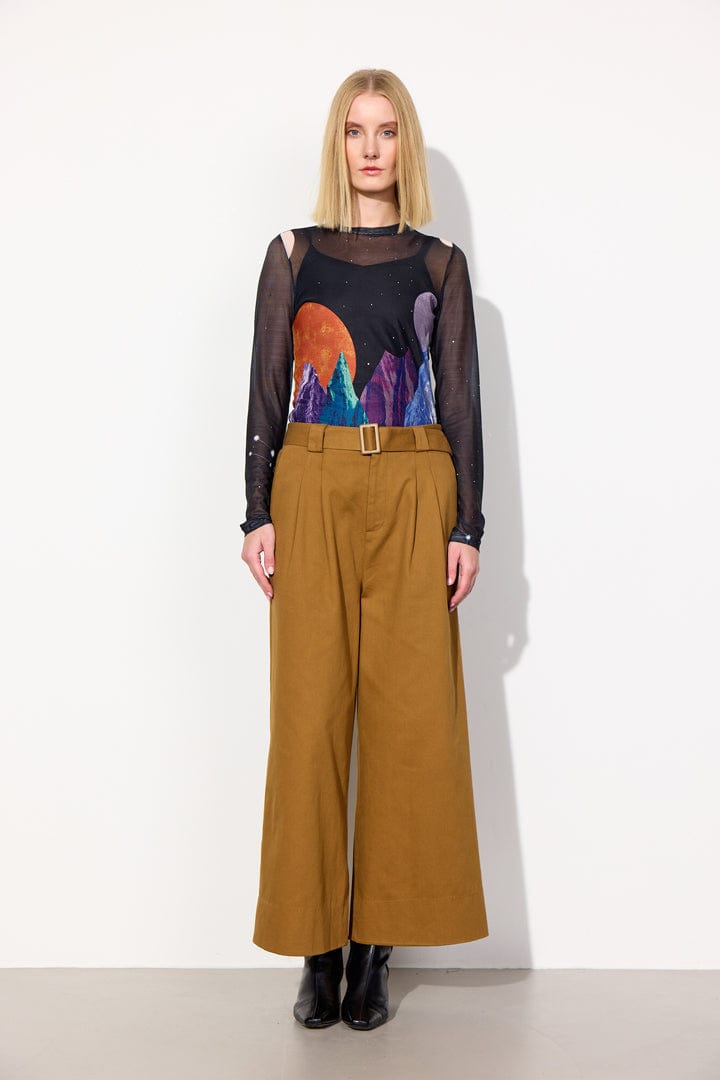 Hunkøn Annika Mesh Blouse - Outer Space Art Print