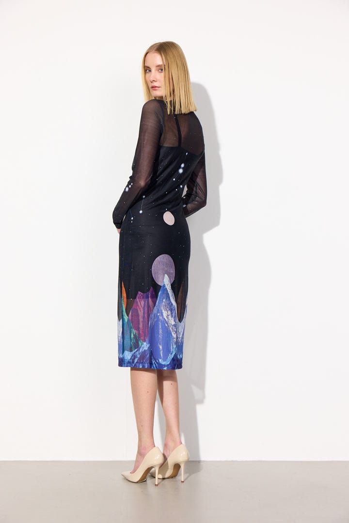Hunkøn Annika Mesh Dress - Outer Space Art Print