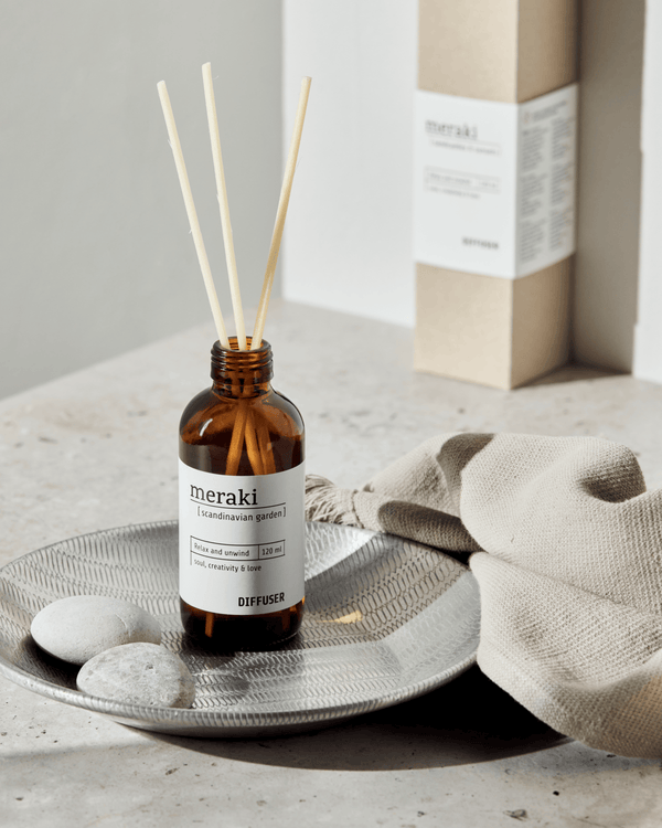 Meraki Diffuser w. 7 sticks - Scandinavian Garden