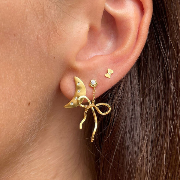 Stine a Dangling Folow Bow Earring - Gold