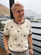 Not Sisters T-shirt Cardigan with Hearts - Off White