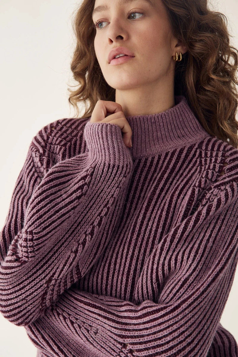 Noella Lassoe Knit - Burgundy Rose