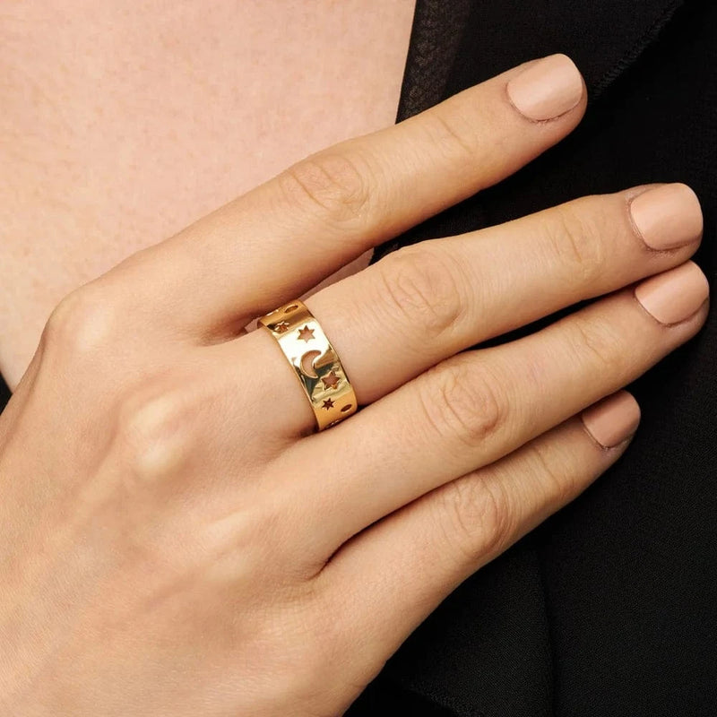 Lulu Stardust Ring - Gold