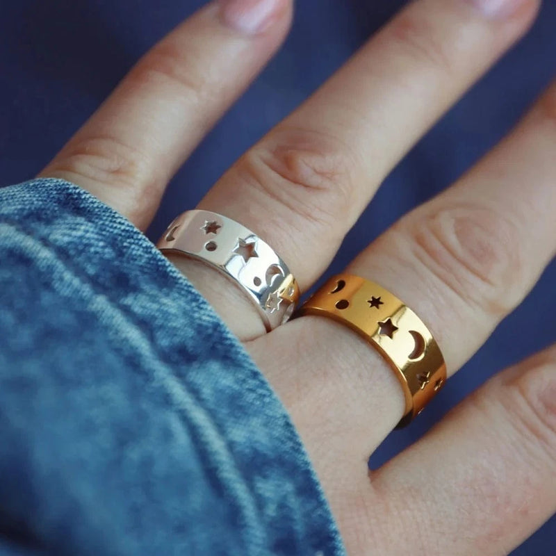 Lulu Stardust Ring - Gold