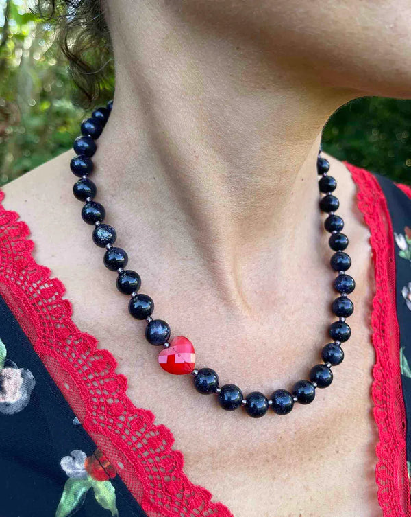 Nuni Valentine Necklace