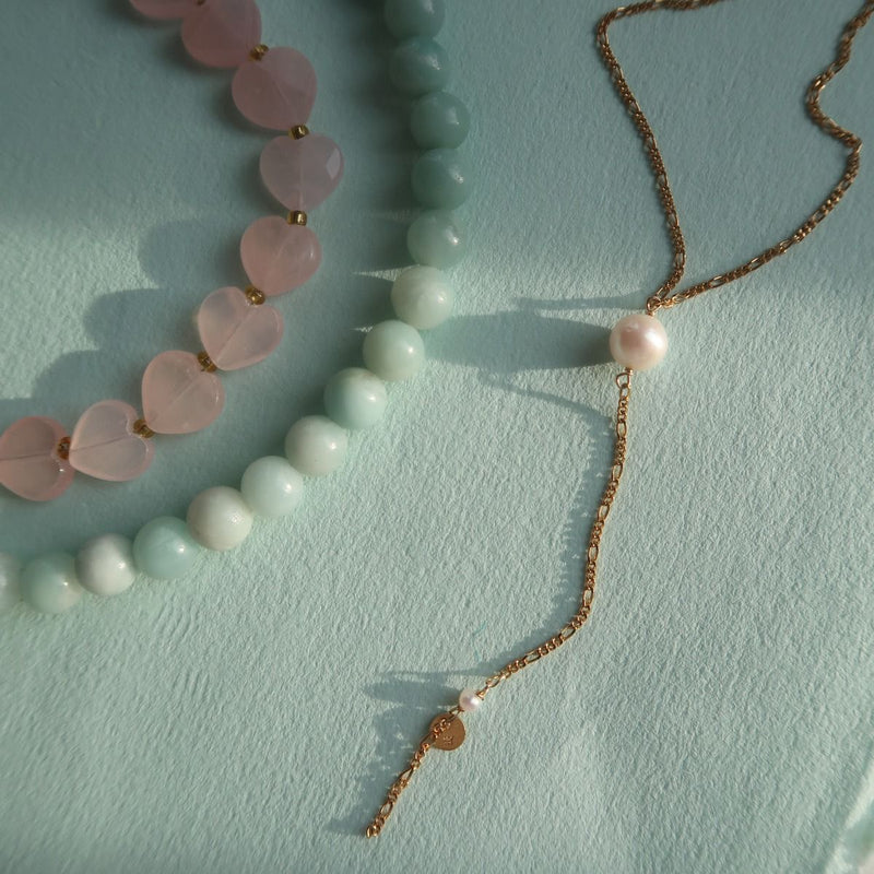 Stine a Pearl Drop Necklace