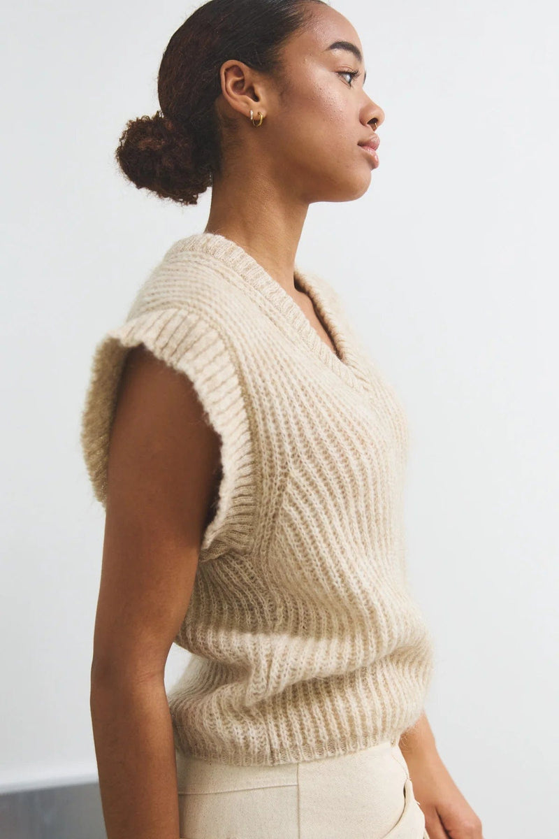 Noella Jamie Knit Vest - Oatmeal