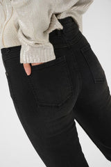 Culture Annalisa Ami Straight Jeans