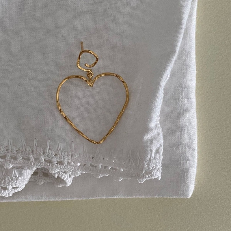 Stine a Funky Heart Earring