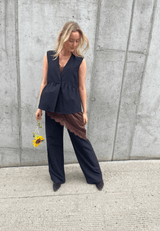 Love & Divine Love1478 - Black