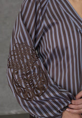 Love & Divine Love1529 - Brown Stripe