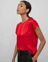 Vila Ellette S/S satin top - Barbados Cherry