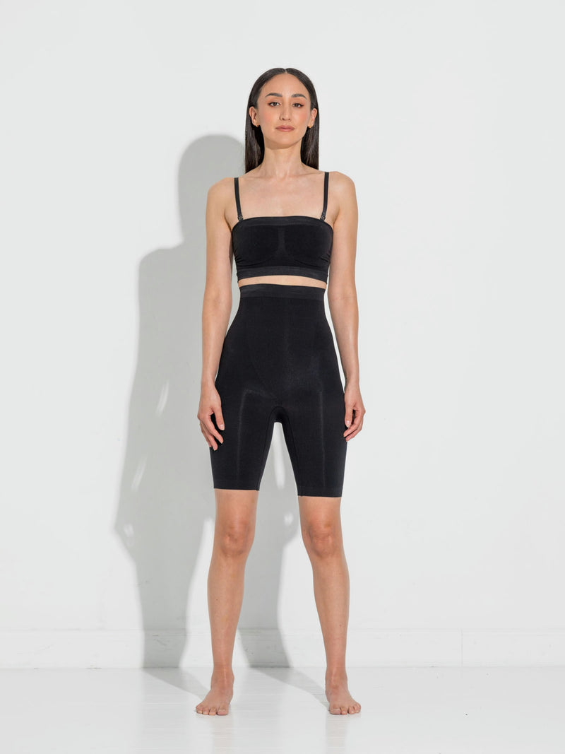 Lykkeland Alturra Highwaist Shaping Shorts - Black