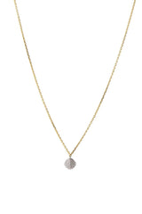 Stine a Tres Petit Vintage Shell Necklace