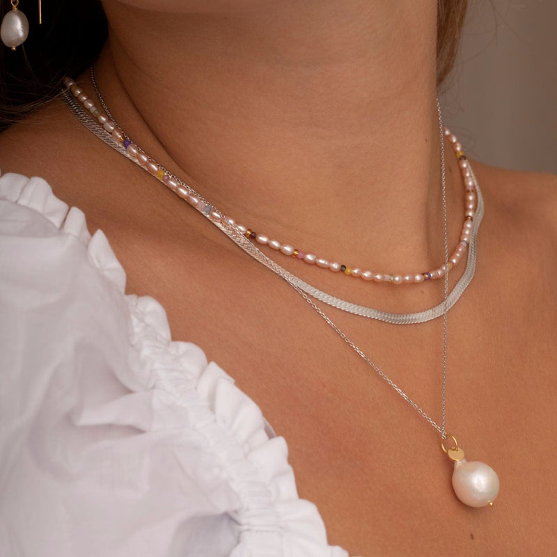 Stine A - Baroque Pearl Pendant - Gold